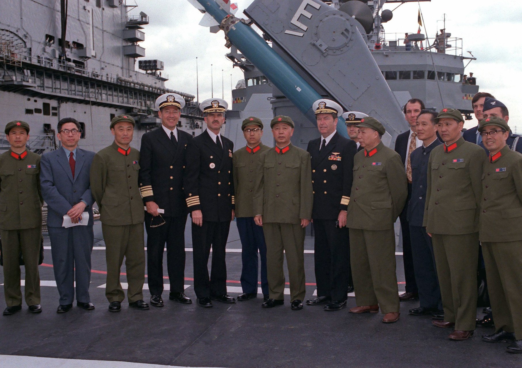 Chinese Delegation Visits USS Fox