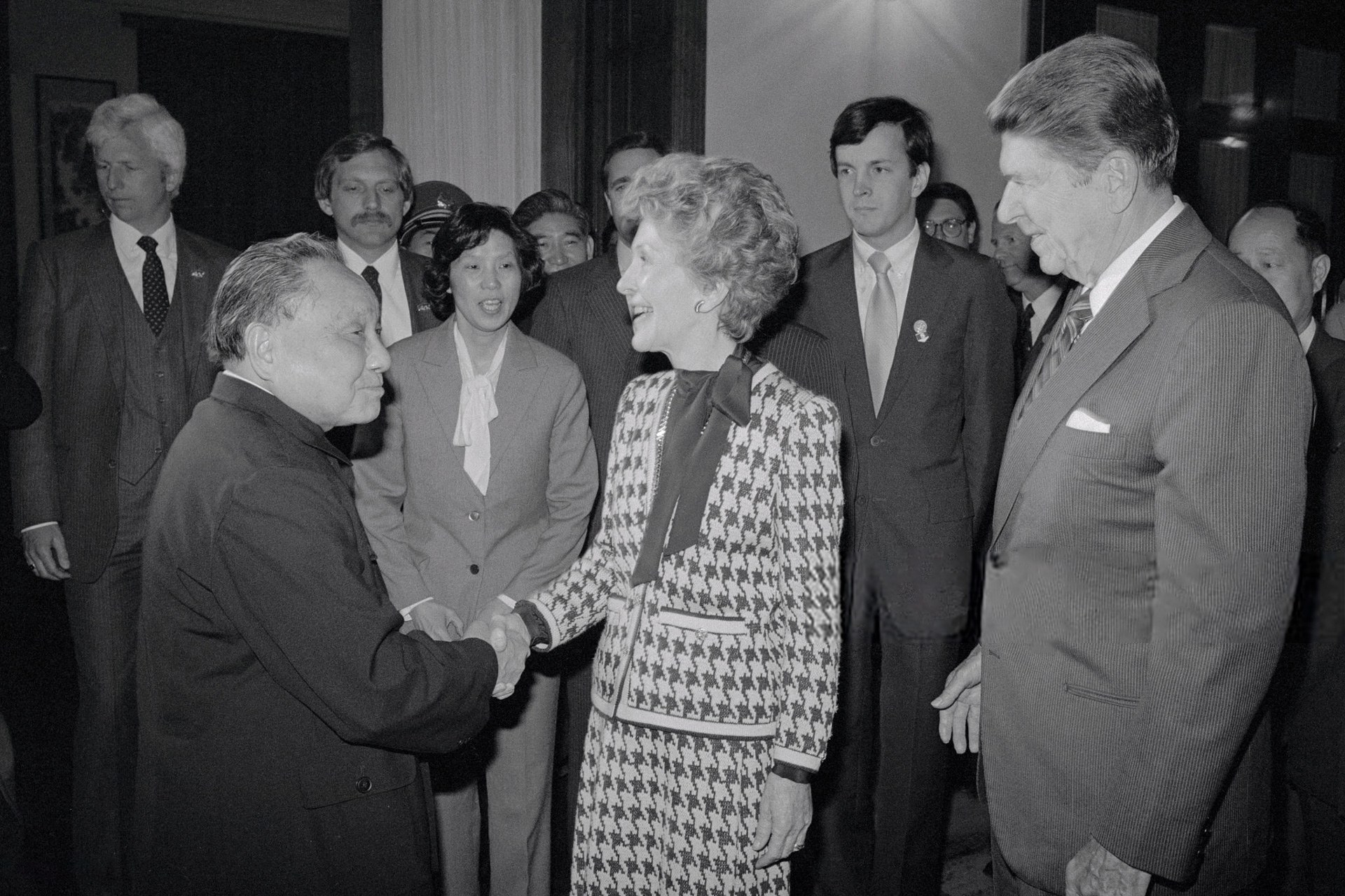 Reagan and Deng meet in Beijing