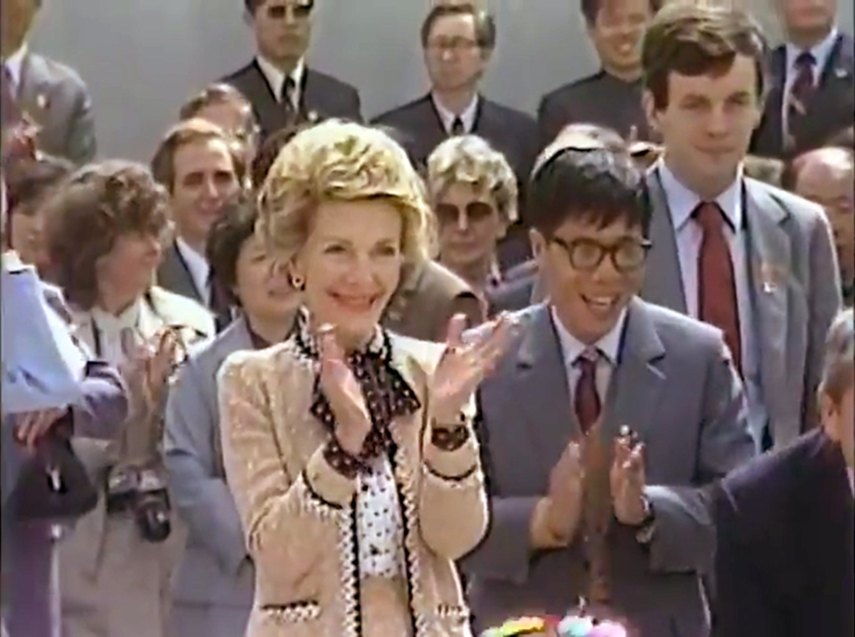 Reagan Visits Hongqiao Elementary School in Shanghai