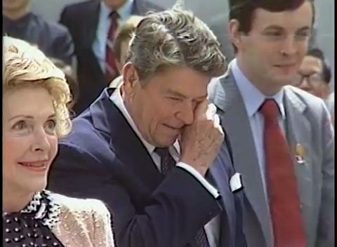Reagan visits Hongqiao